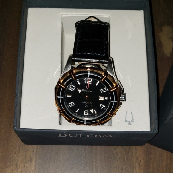 Watch - Picture 3 of 5